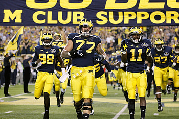 Michigan Wolverines Football Big Ten Football Online 2000Ã1333 Michigan Wolverines Football ( HD wallpaper